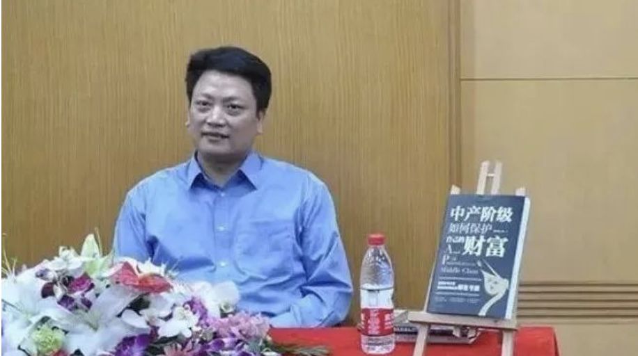 yevonou欧成效是谁