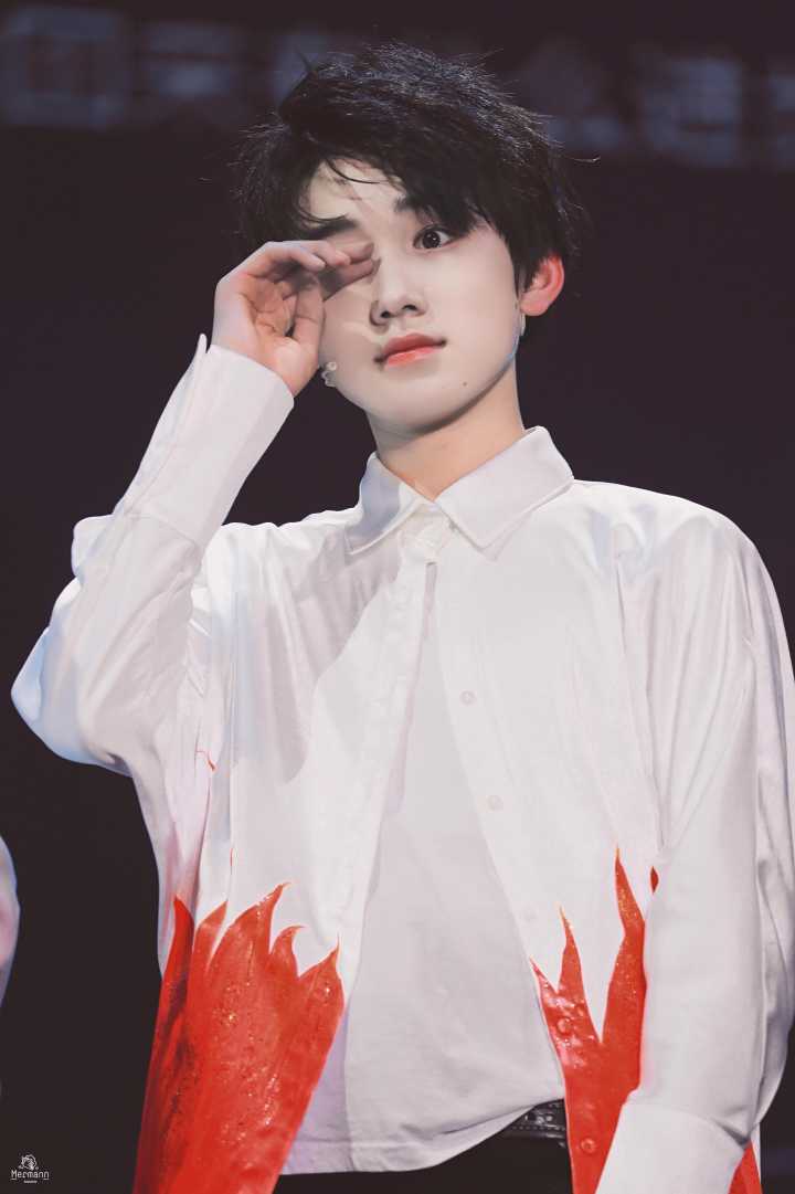 能不能实时更新宋亚轩的美图