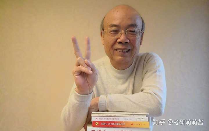 纠结啊请问考研政治的网课是徐涛老师的好还是肖秀荣老师的好呢