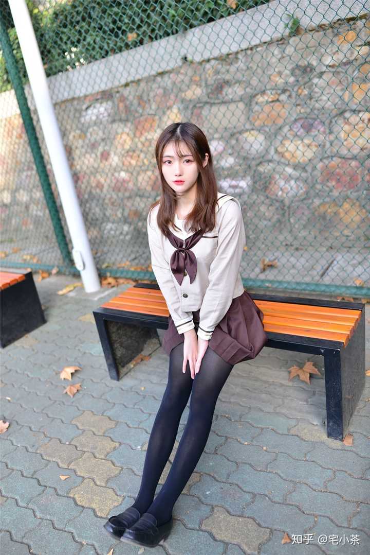 有一个爱穿丝袜的女朋友是什么体验?